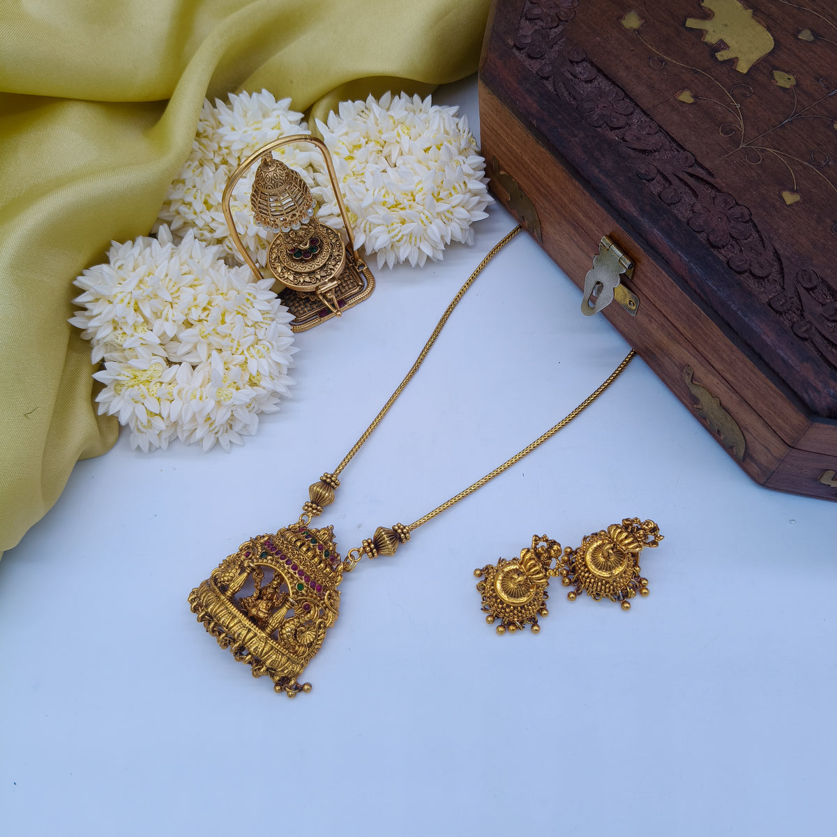 Half temple lakshmi chain